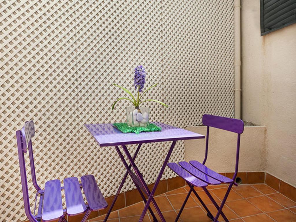 Barcelona Fifteen Central Aparthotel Exterior photo
