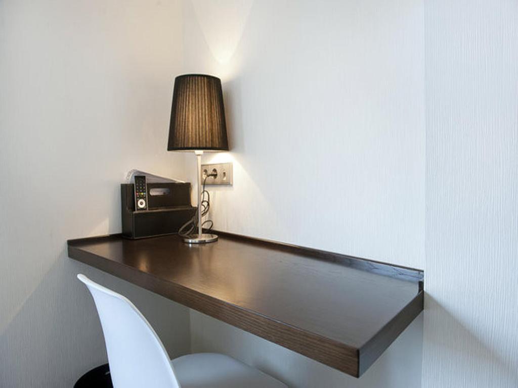 Barcelona Fifteen Central Aparthotel Room photo