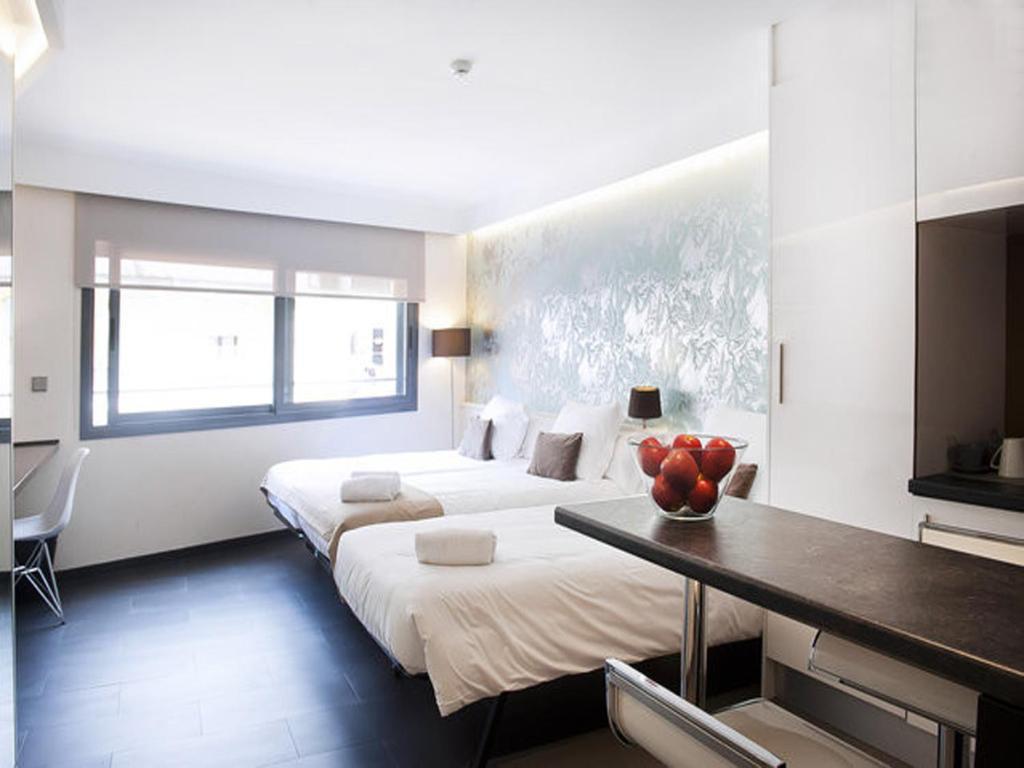 Barcelona Fifteen Central Aparthotel Room photo