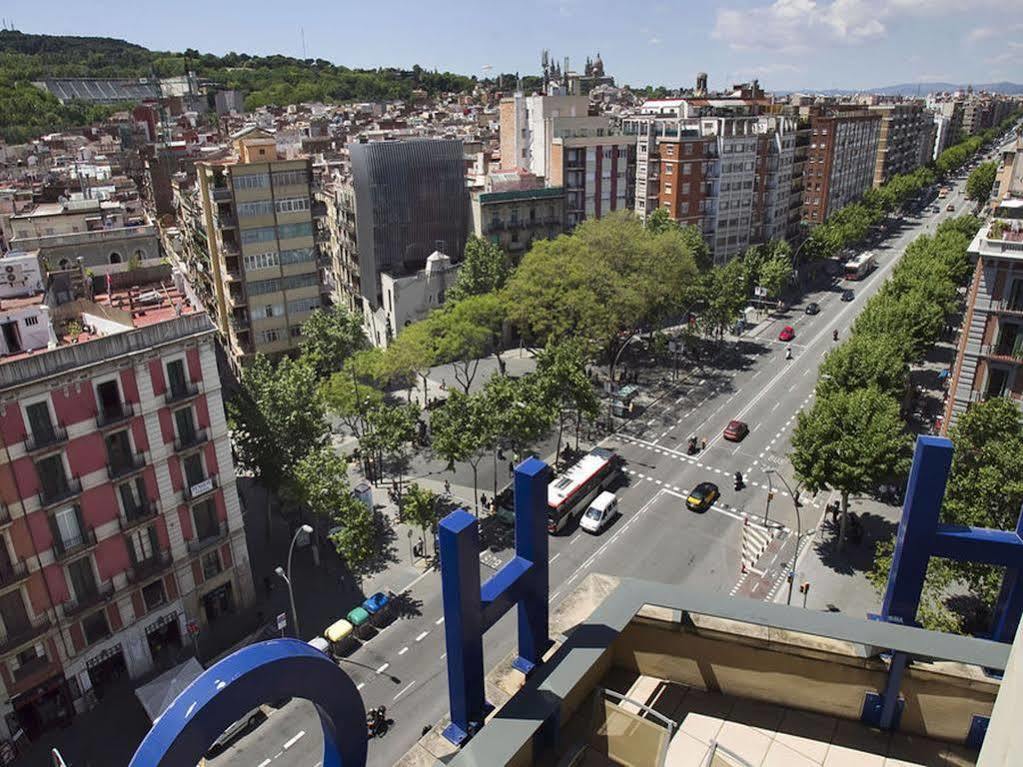 Barcelona Fifteen Central Aparthotel Exterior photo